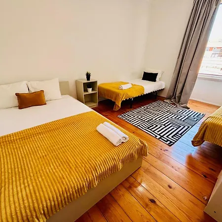 Hostel Luxury Rooms In Lisbon City Centre, Brilliant Spot Lisboa