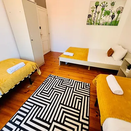 Luxury Rooms In Lisbon City Centre, Brilliant Spot Hostel Lisboa